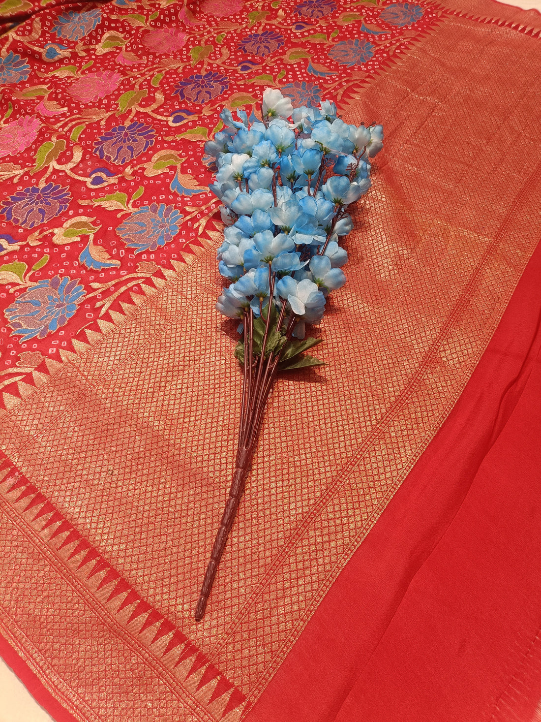 Banarasi Pure Khaddi Georgette Meenakari with Bandhini