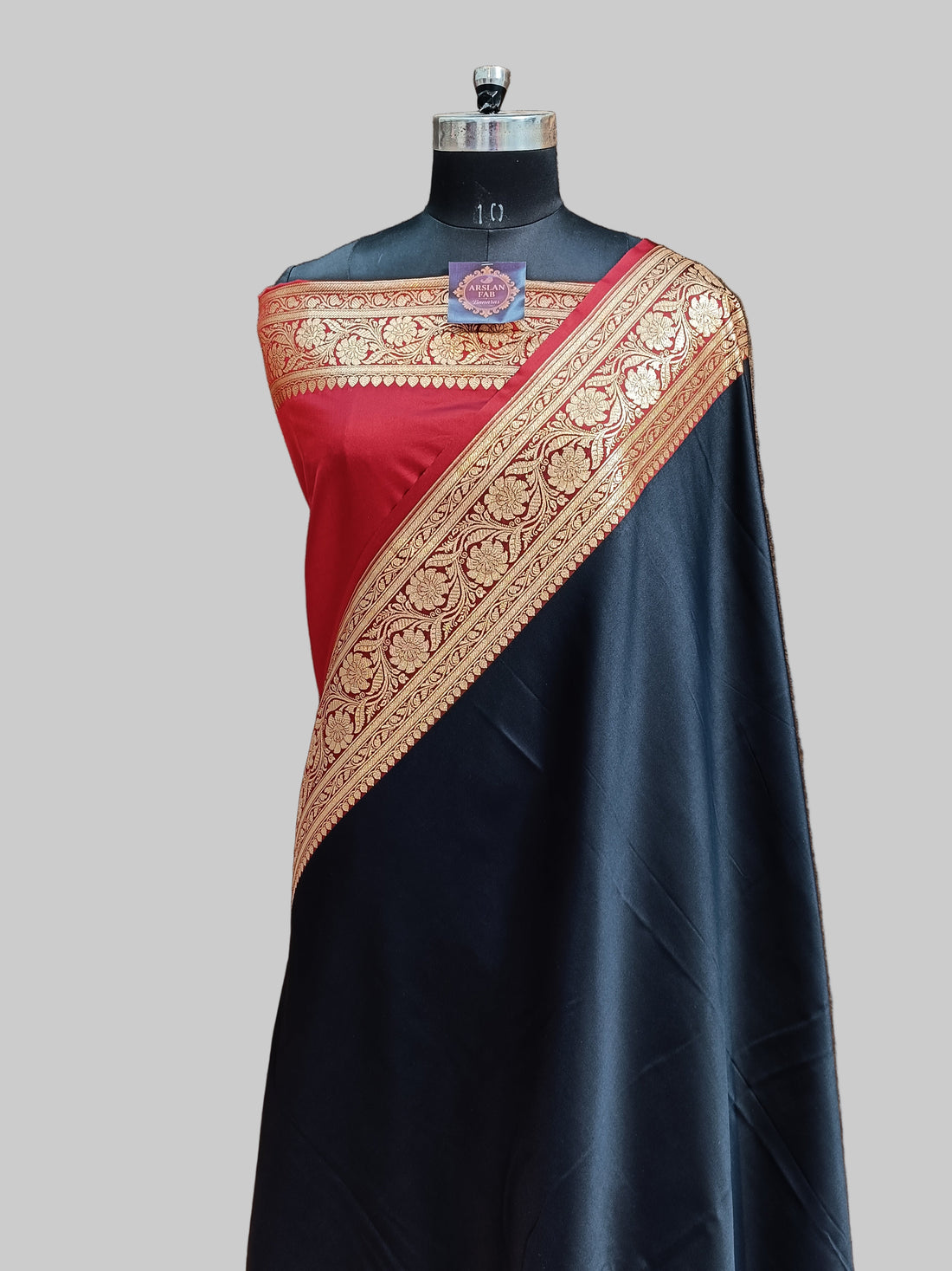 Banarasi Satan Silk Pallu Border Saree