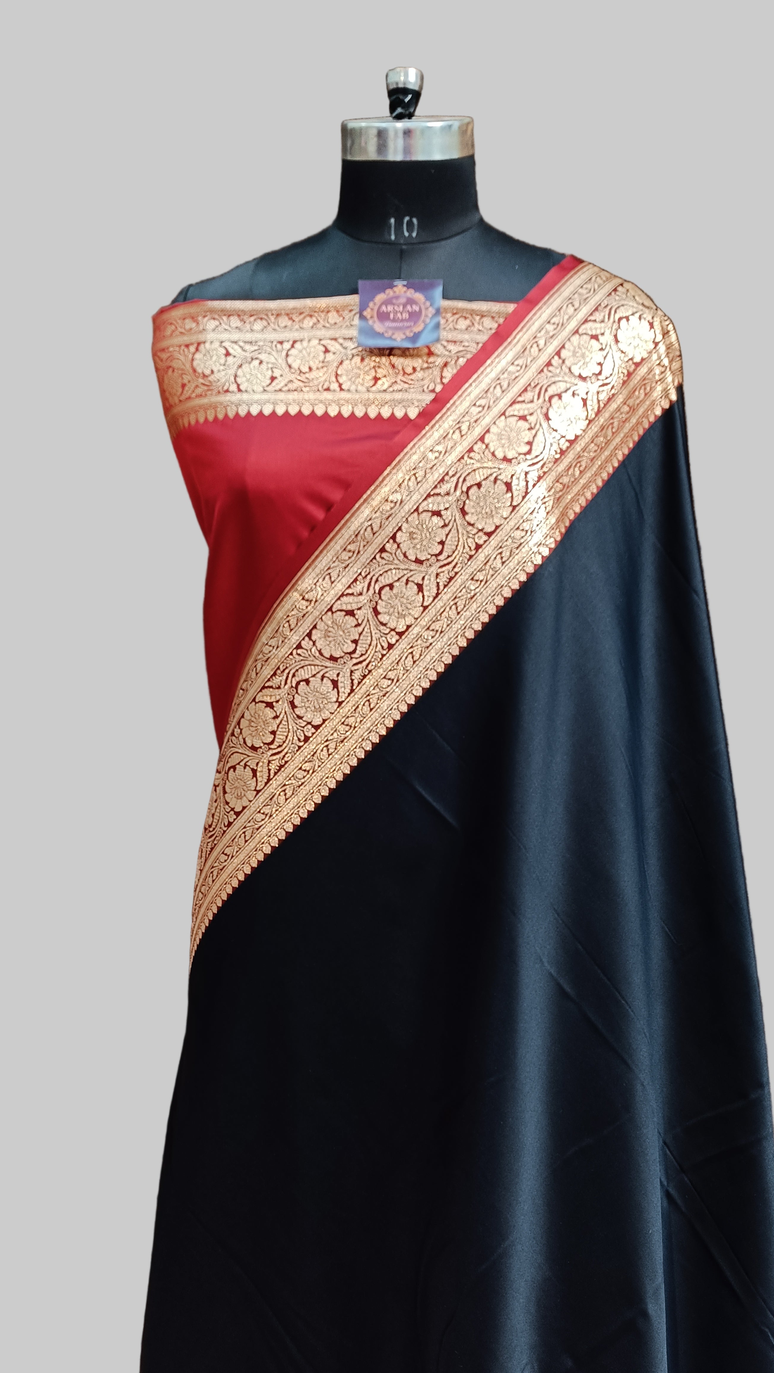 Banarasi Satan Silk Pallu Border Saree