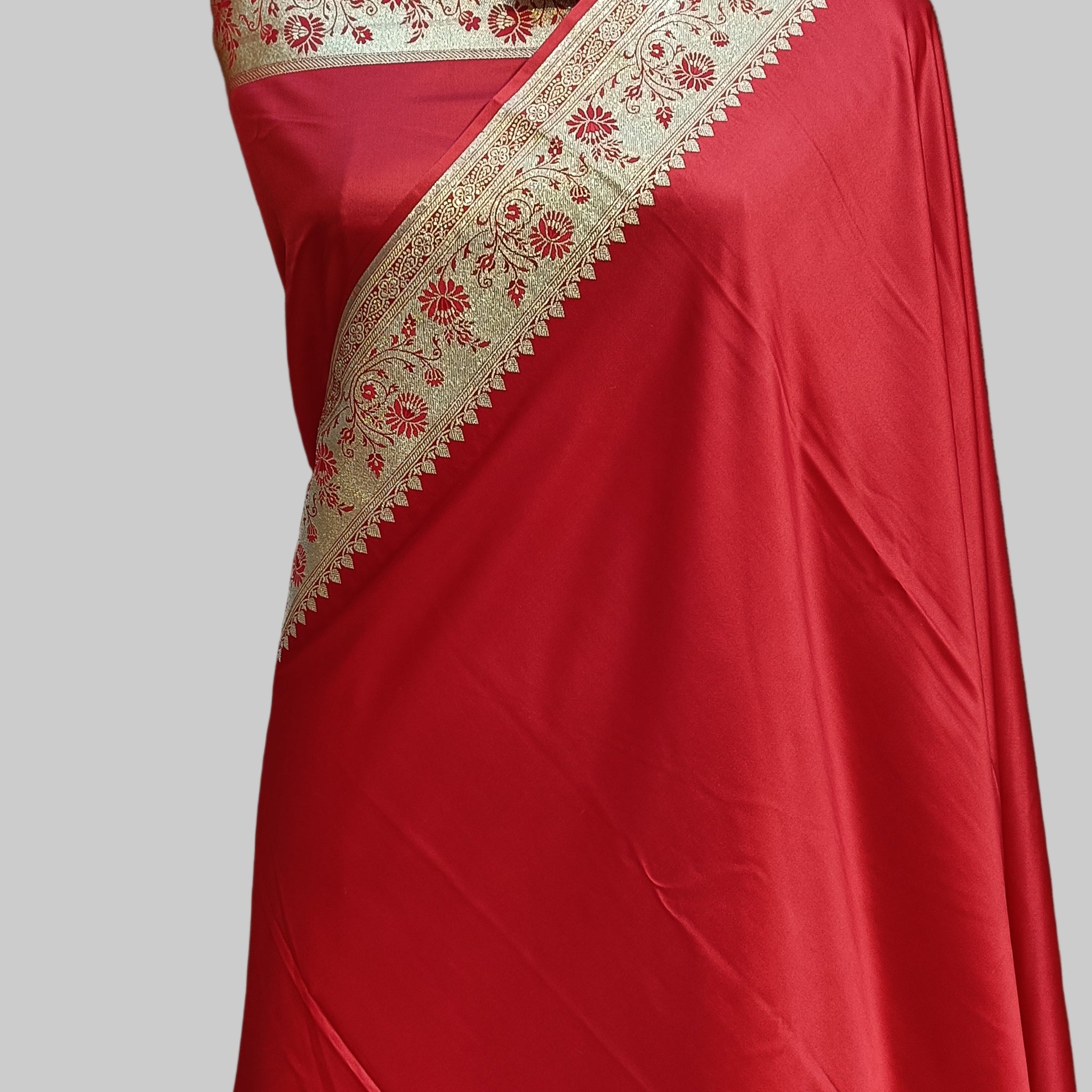 Banarasi Satan Silk Pallu Border Saree