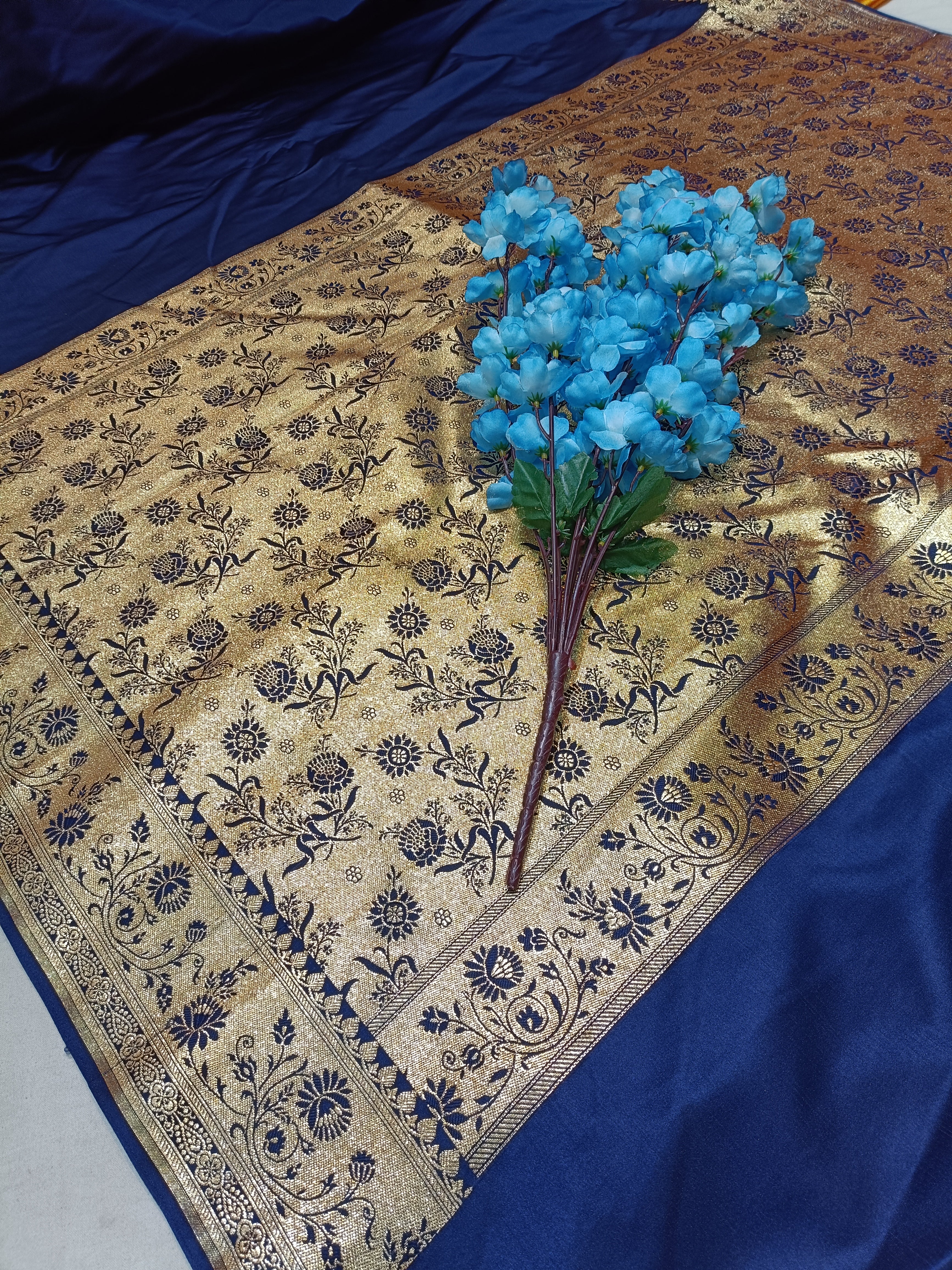 Banarasi Satan Silk Pallu Border Saree