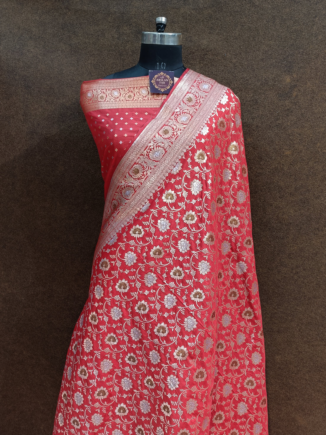 Rad Banarasi Pawri Silk Meenakari Saree