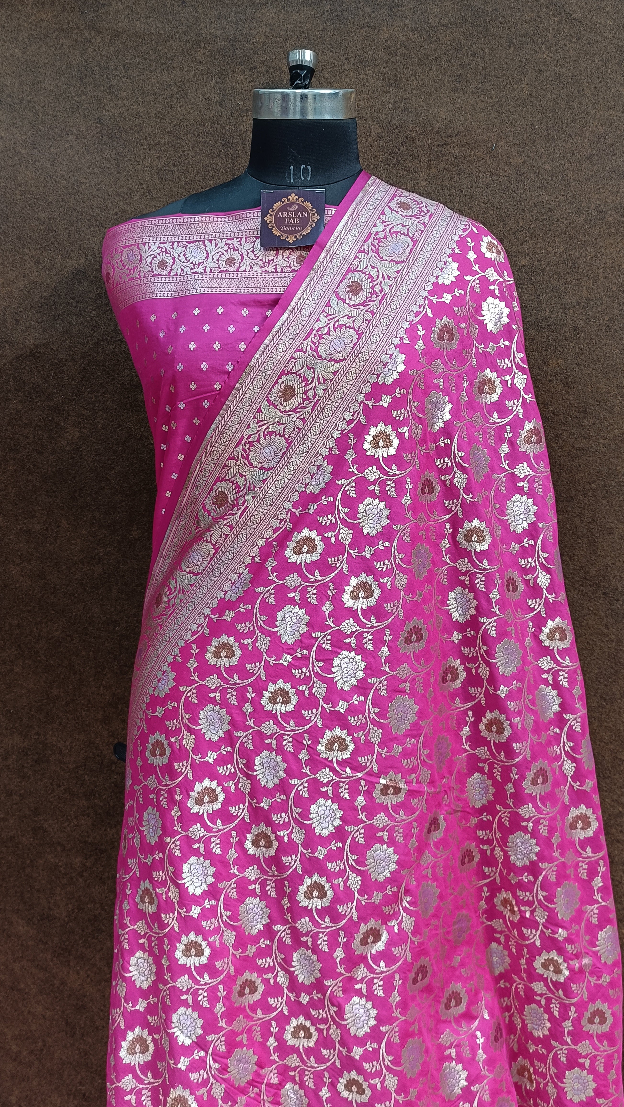 Rani Banarasi Pawri Silk Meenakari Saree