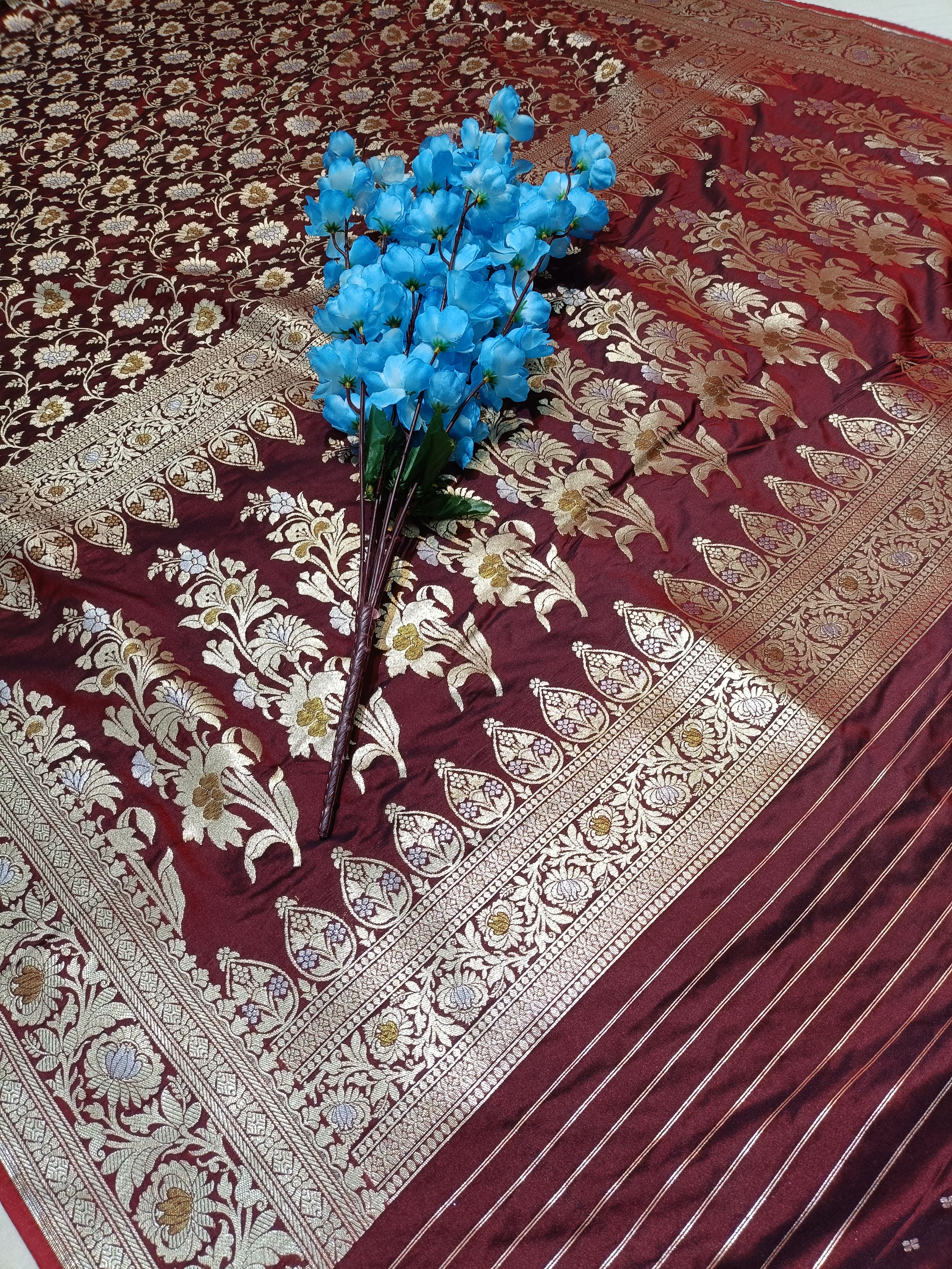 maroon Banarasi Pawri Silk Meenakari Saree