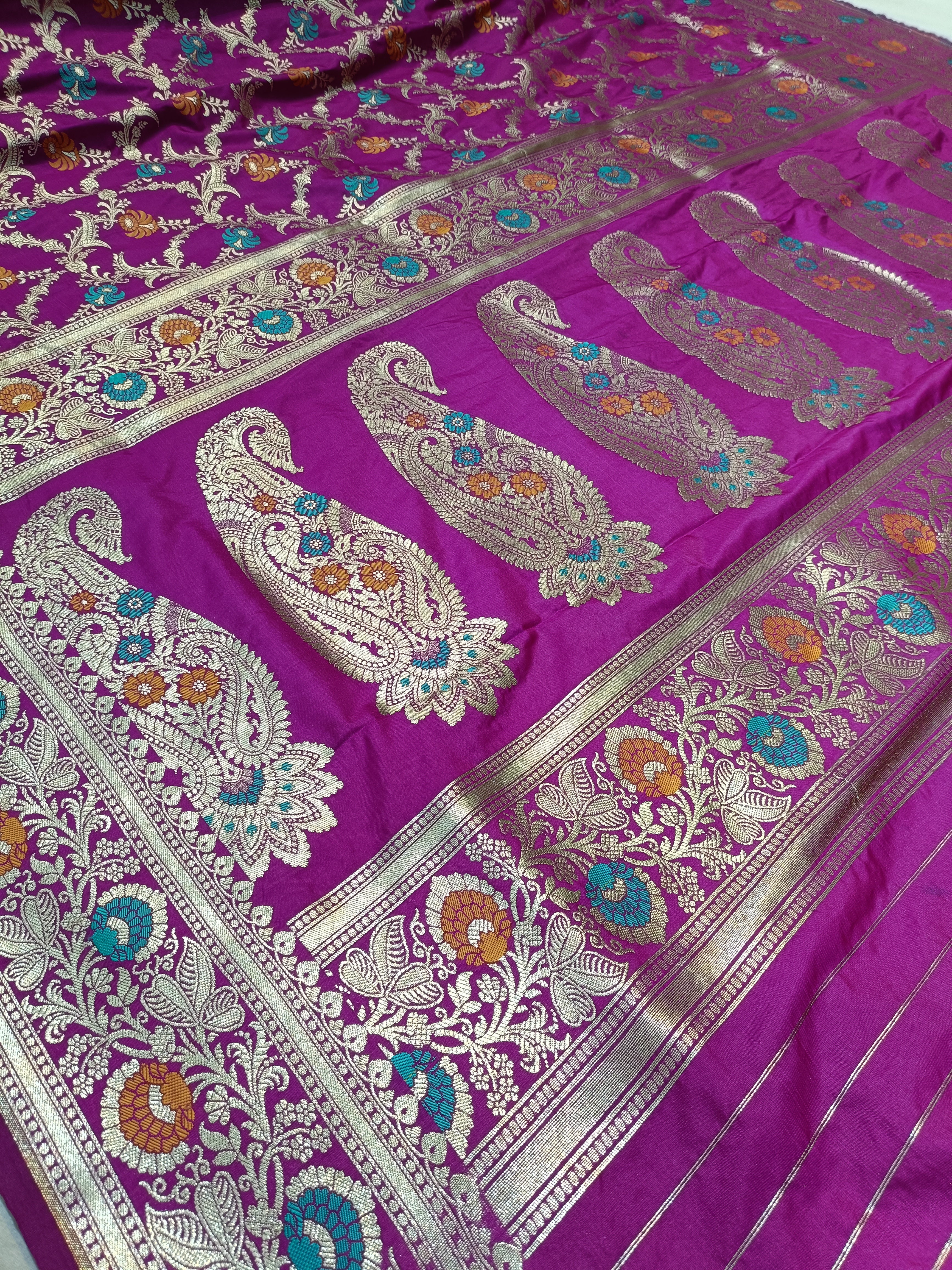 Magenta Banarasi Pawri Silk Meenakari Saree