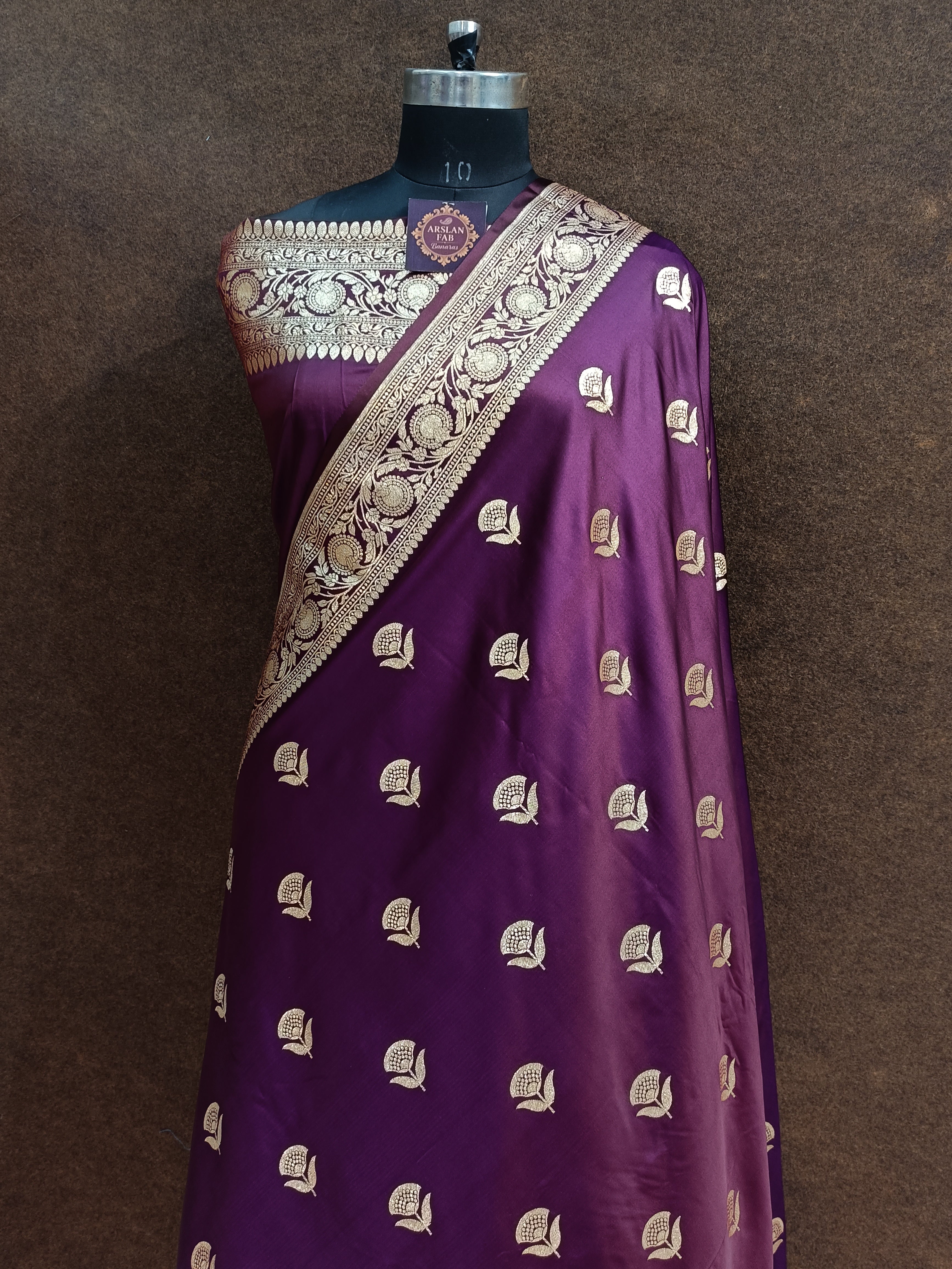 Banarasi Garnet Colur Gold Zari Saree