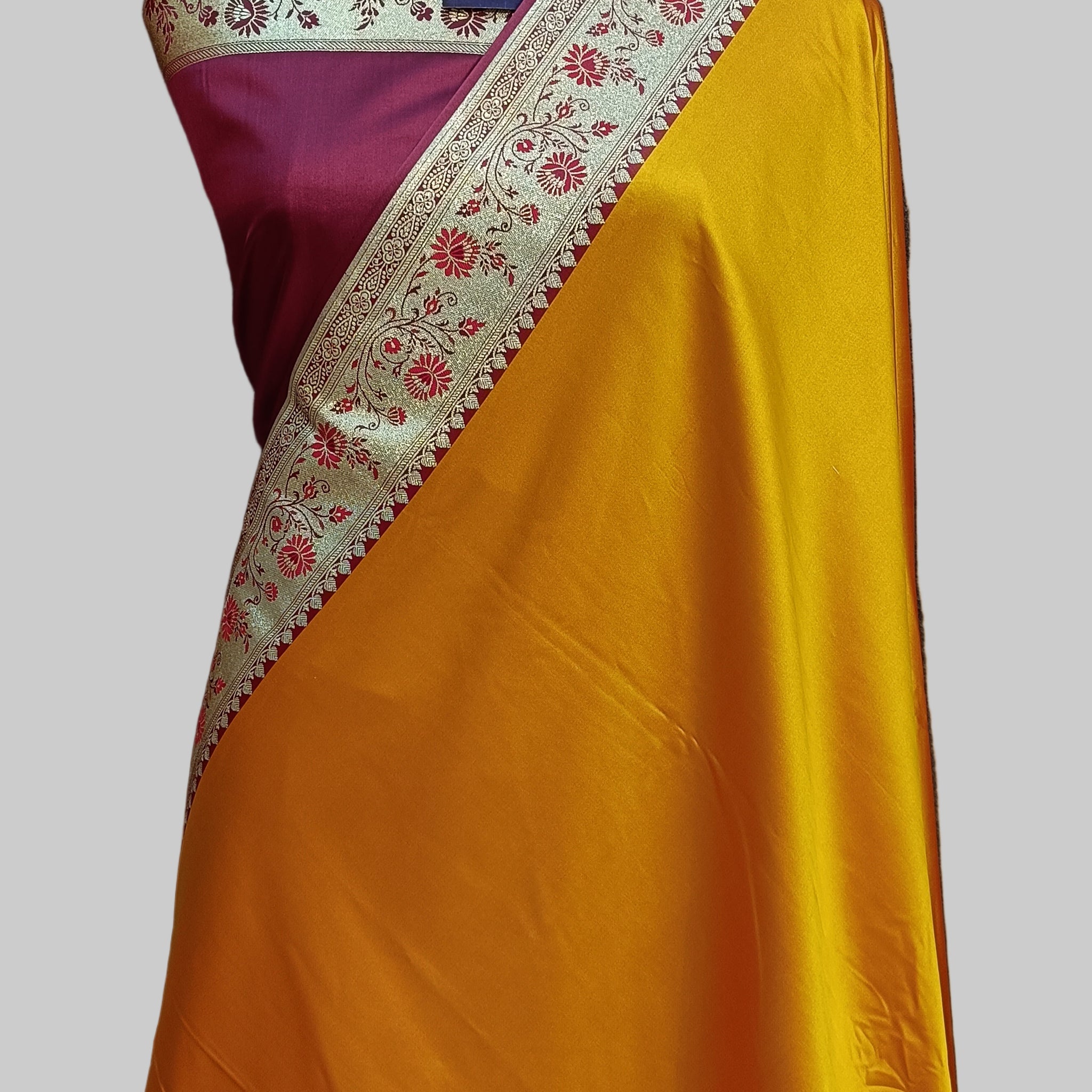 Banarasi Satan Silk Pallu Border Saree