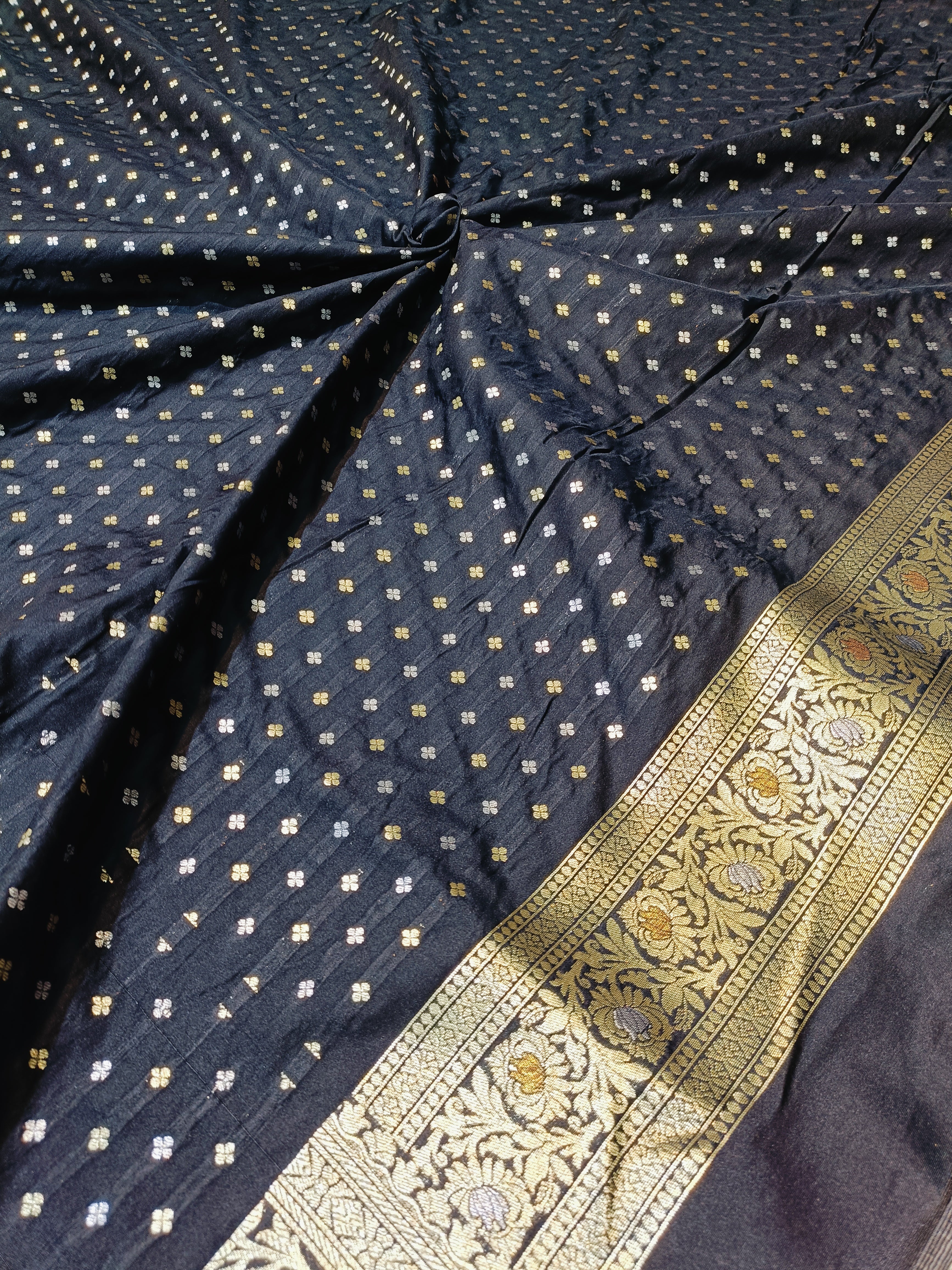 Banarasi Black Pawri Silk Saree