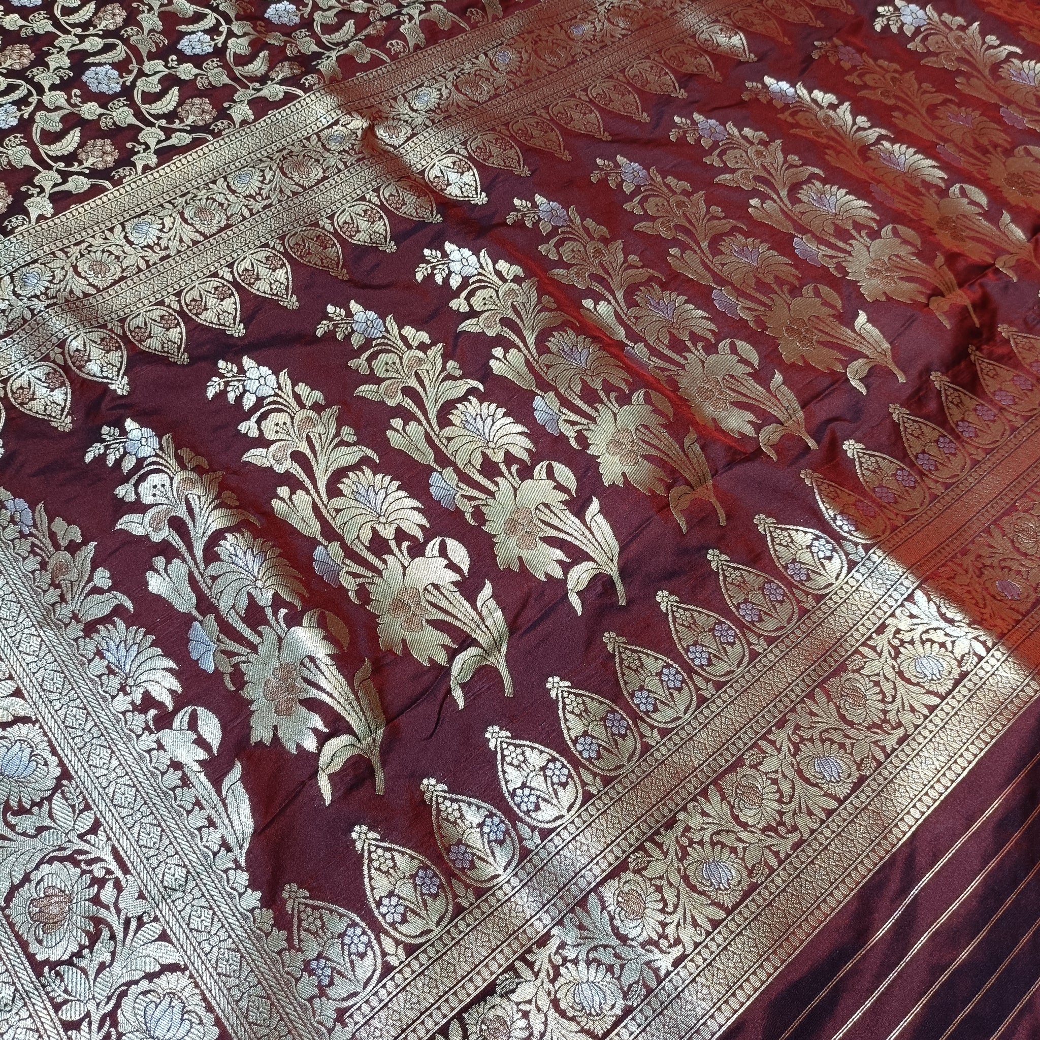 Banarasi Maroon Color Pawri Silk Saree
