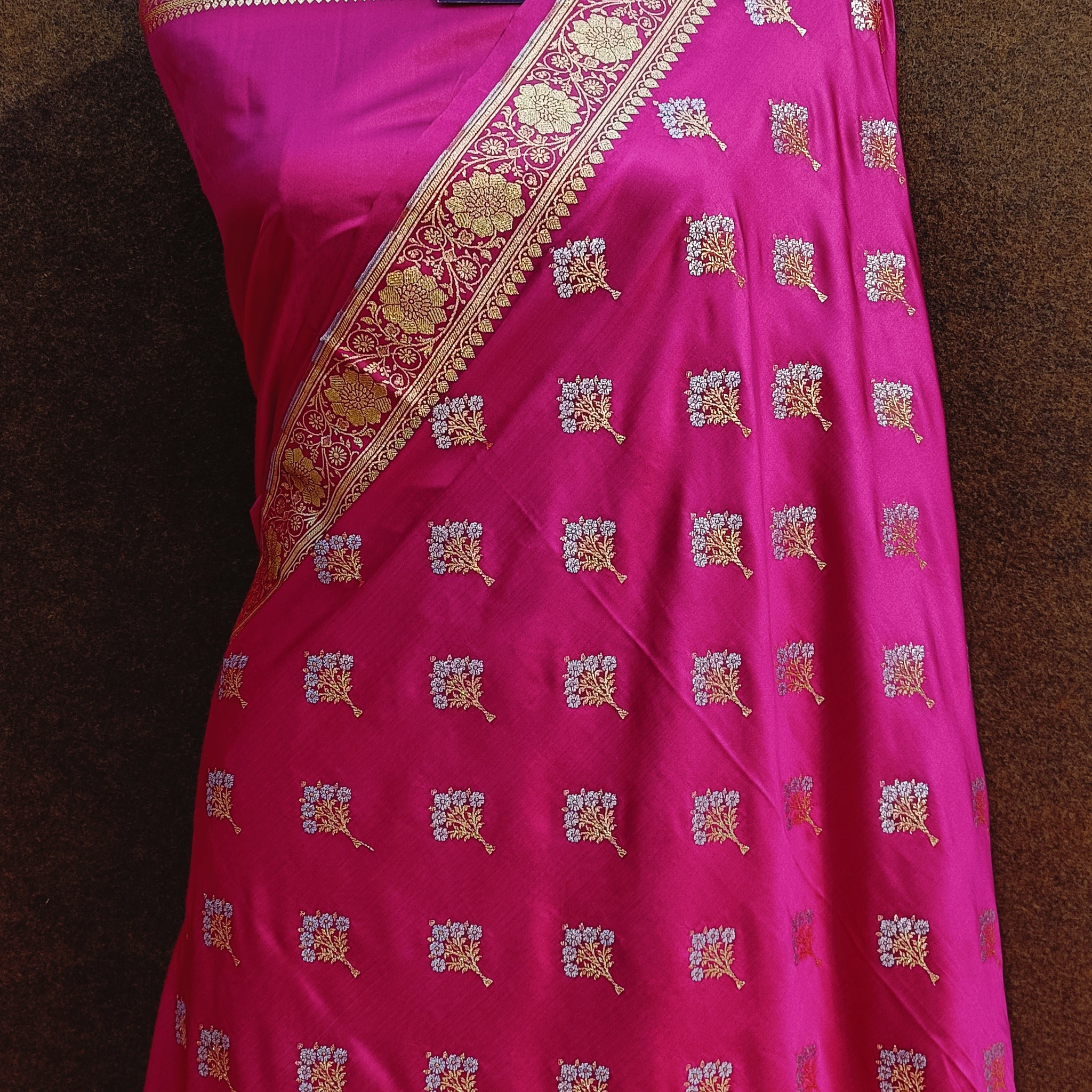 Banarasi Rani Colur Silver Zari Meena Saree
