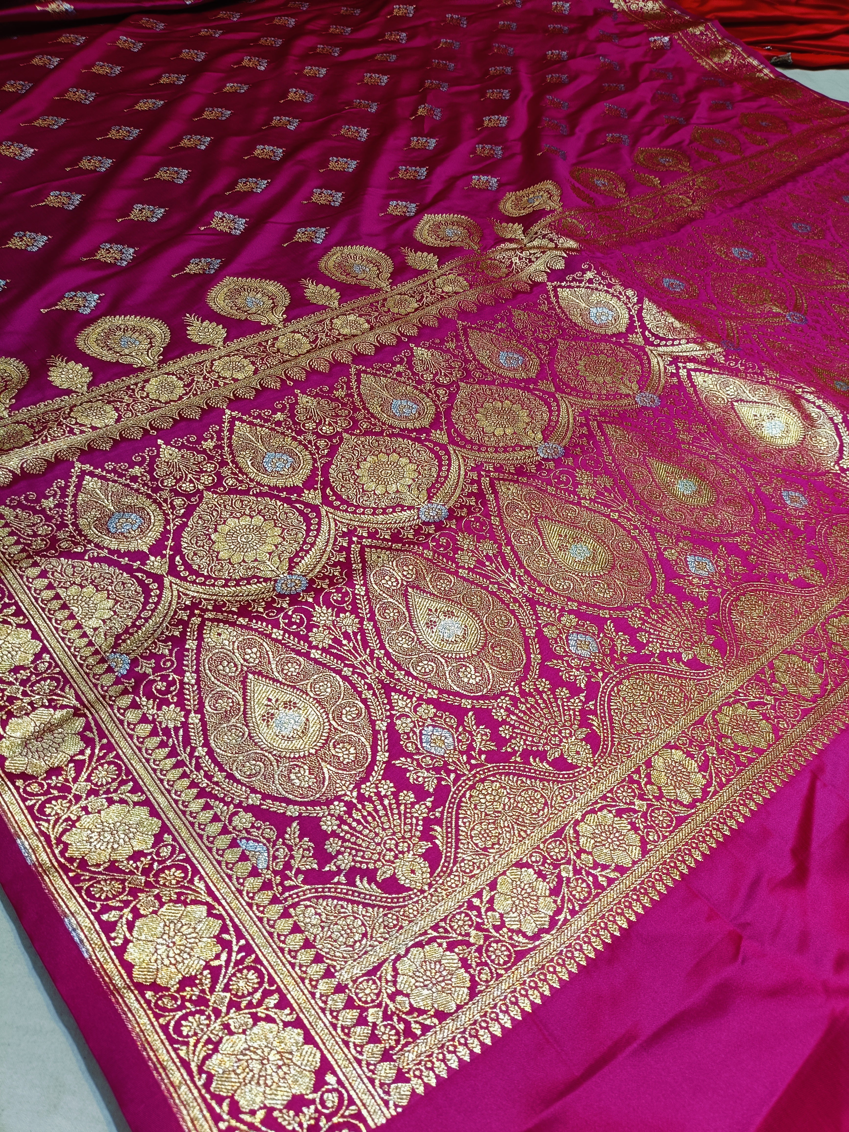 Banarasi Rani Colur Silver Zari Meena Saree