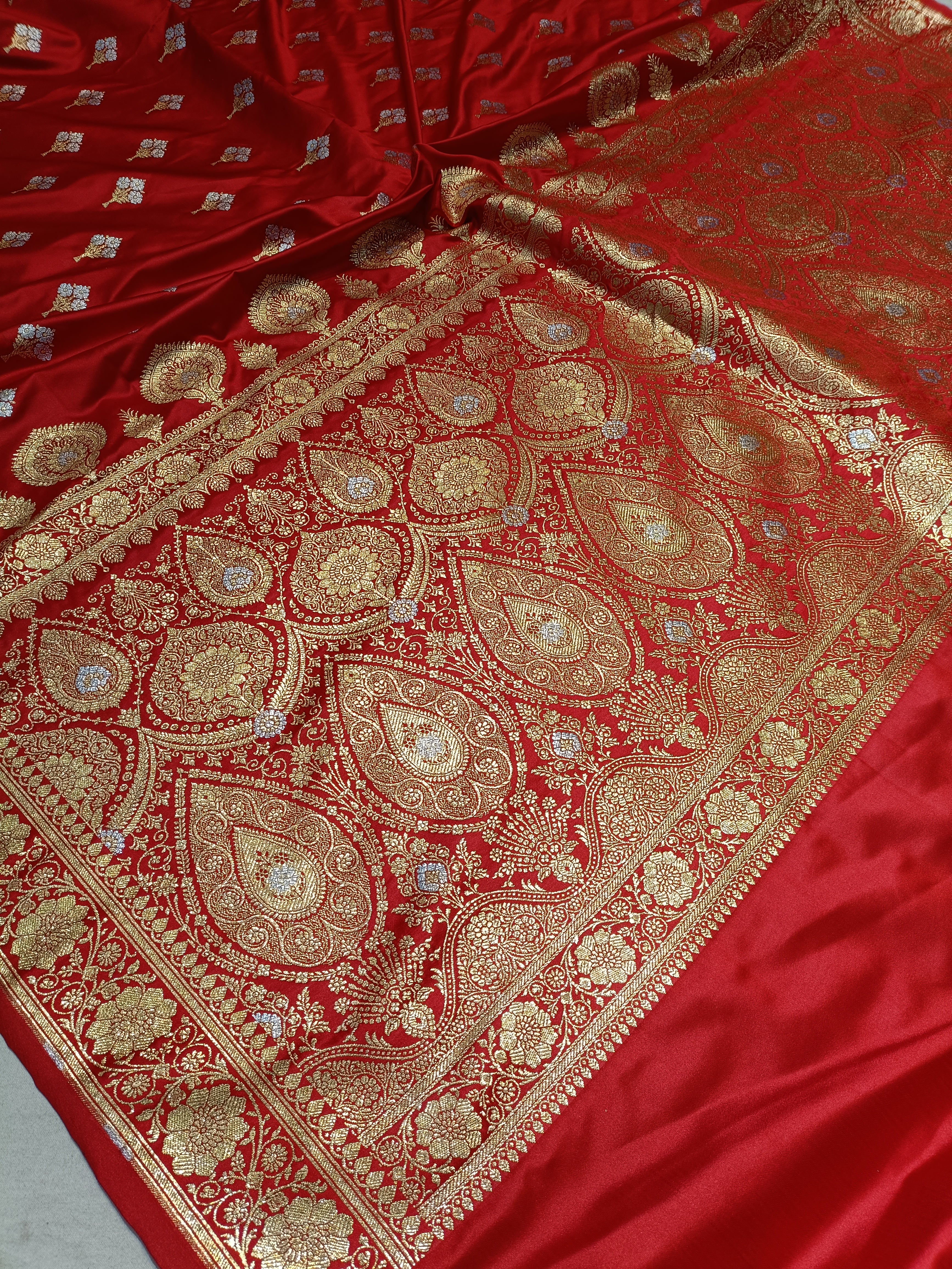 Banarasi Red Colur Silver Zari Meena Saree