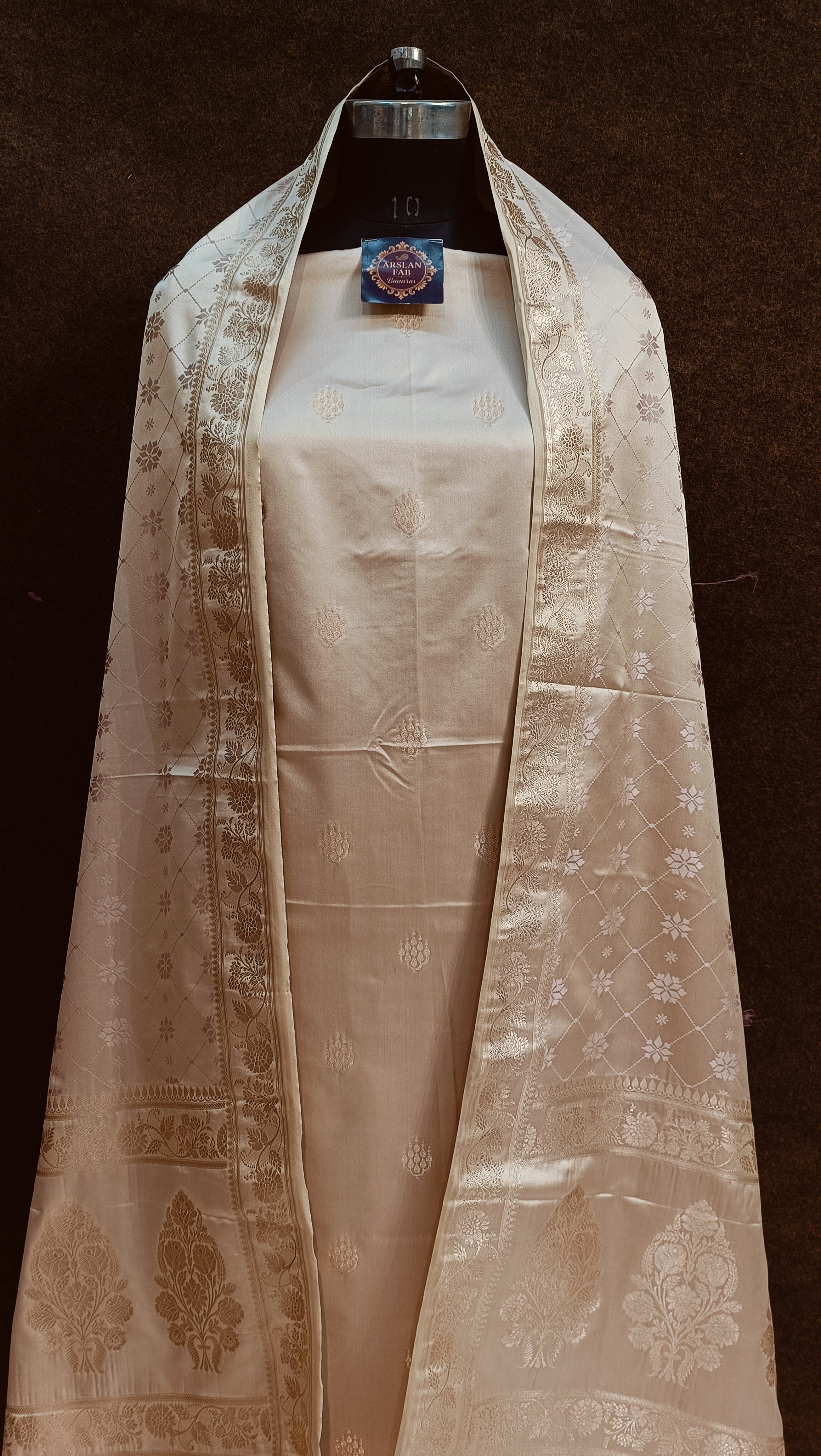 Banarasi Mashru Silk Creem Suit