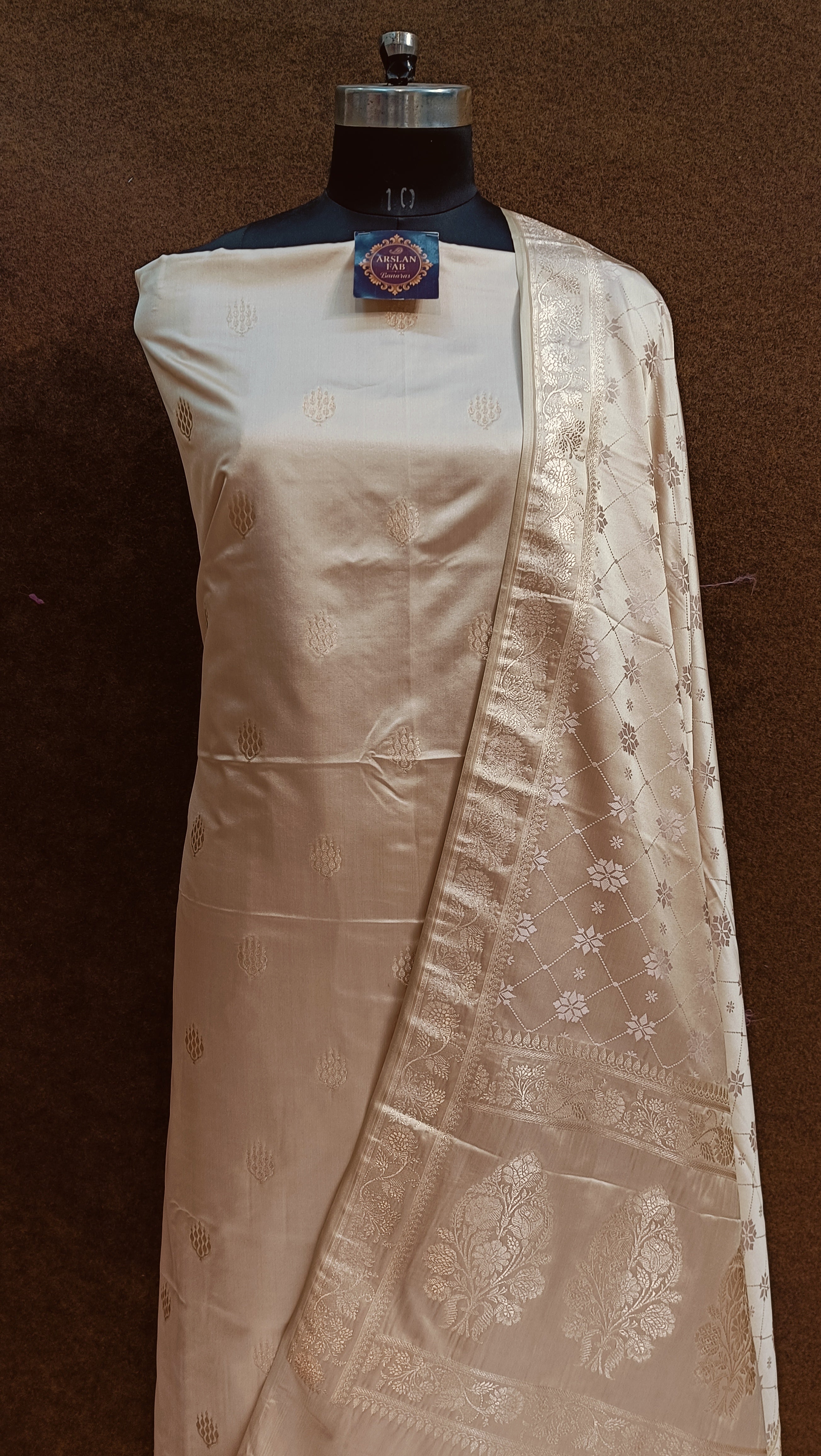 Banarasi Mashru Silk Creem Suit