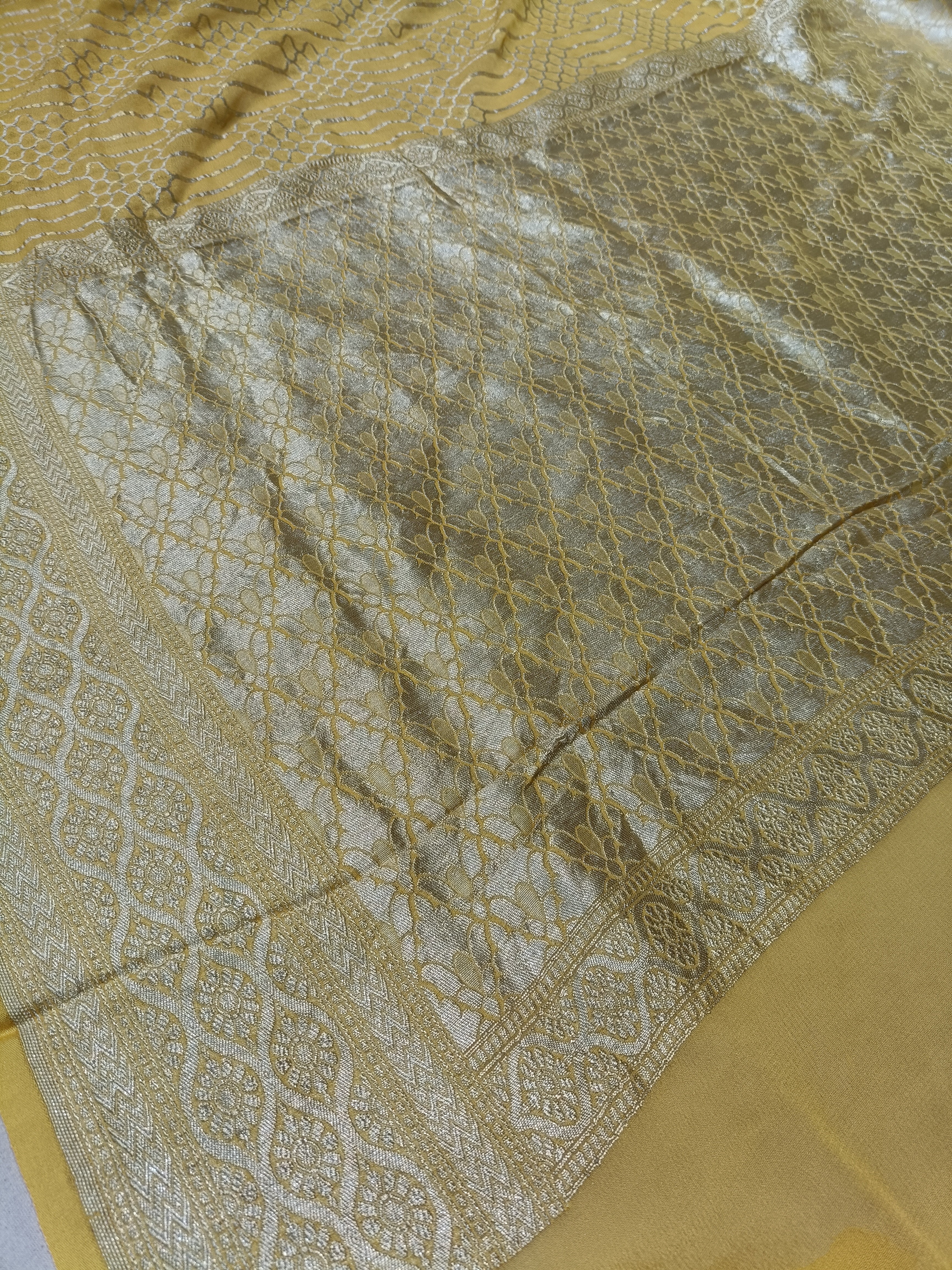 Banarasi pure Georjette Yellow Saree
