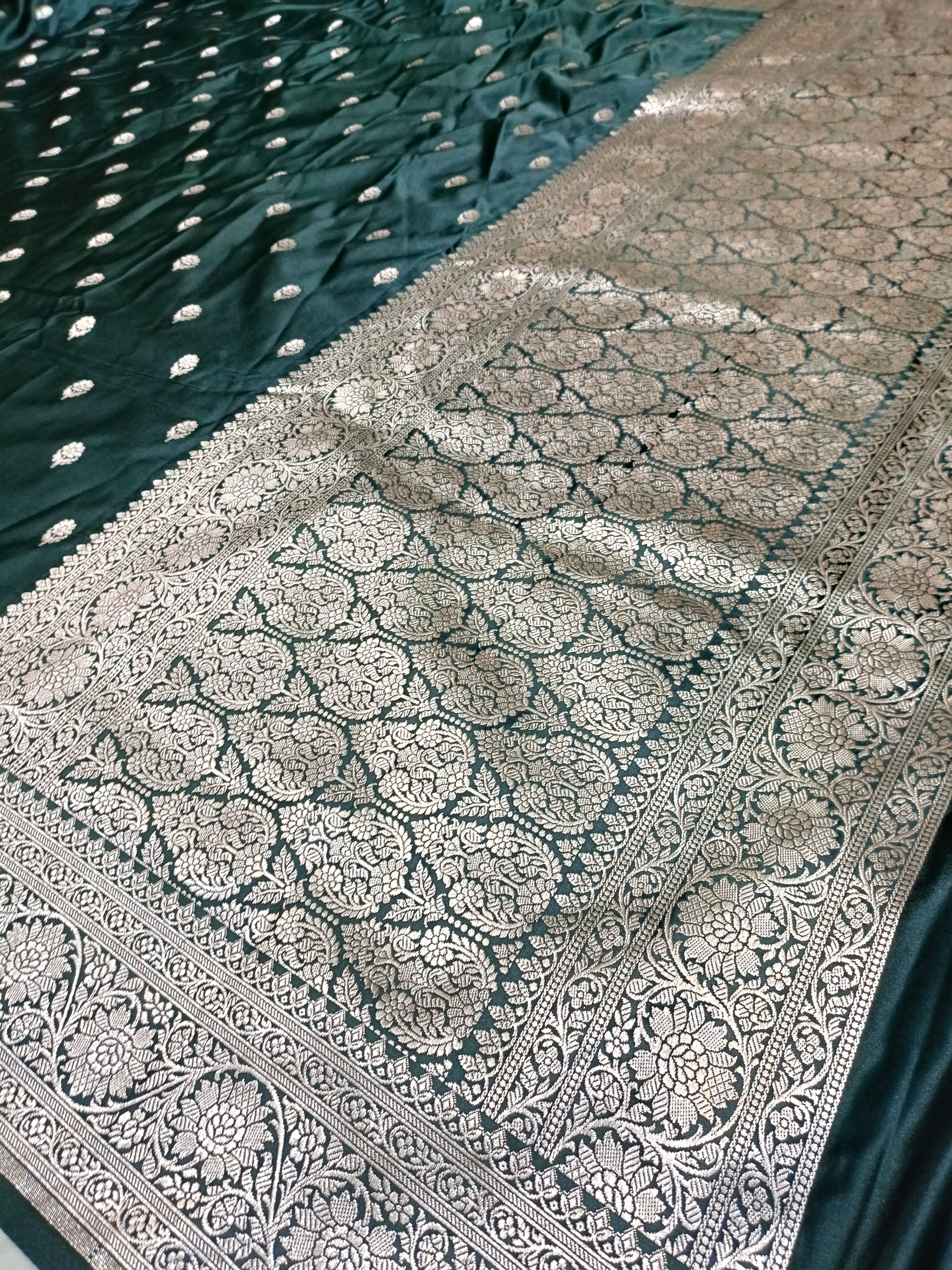 Banarasi Mashru Silk Bottel Green Saree