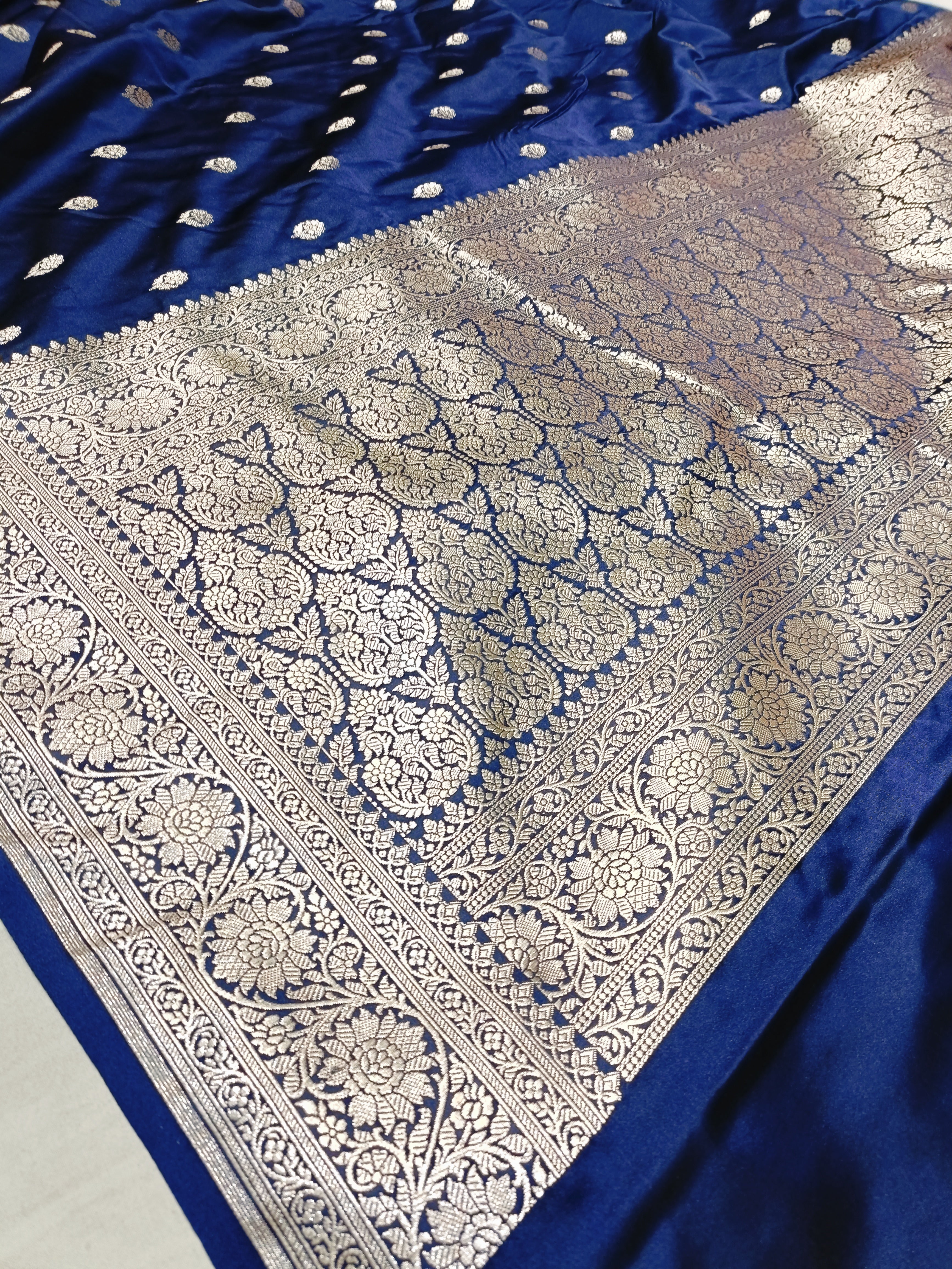Banarasi Mashru Slik Navy Blue Saree