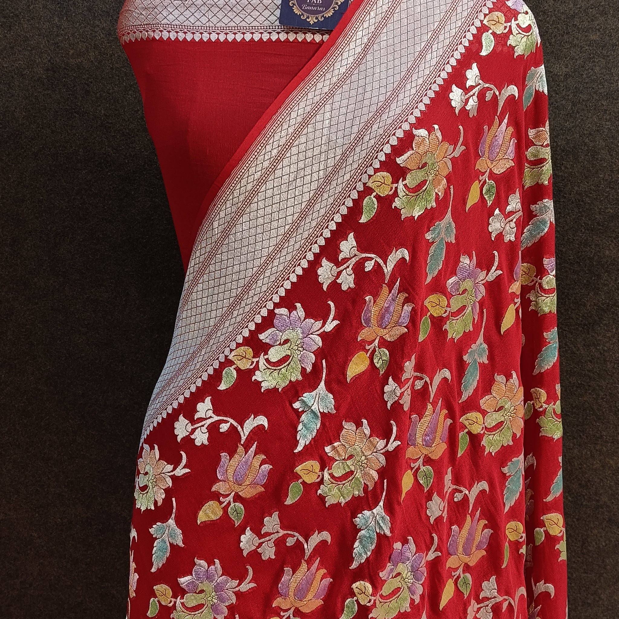 Banarasi Pure Georjette Brus Meena Red Saree