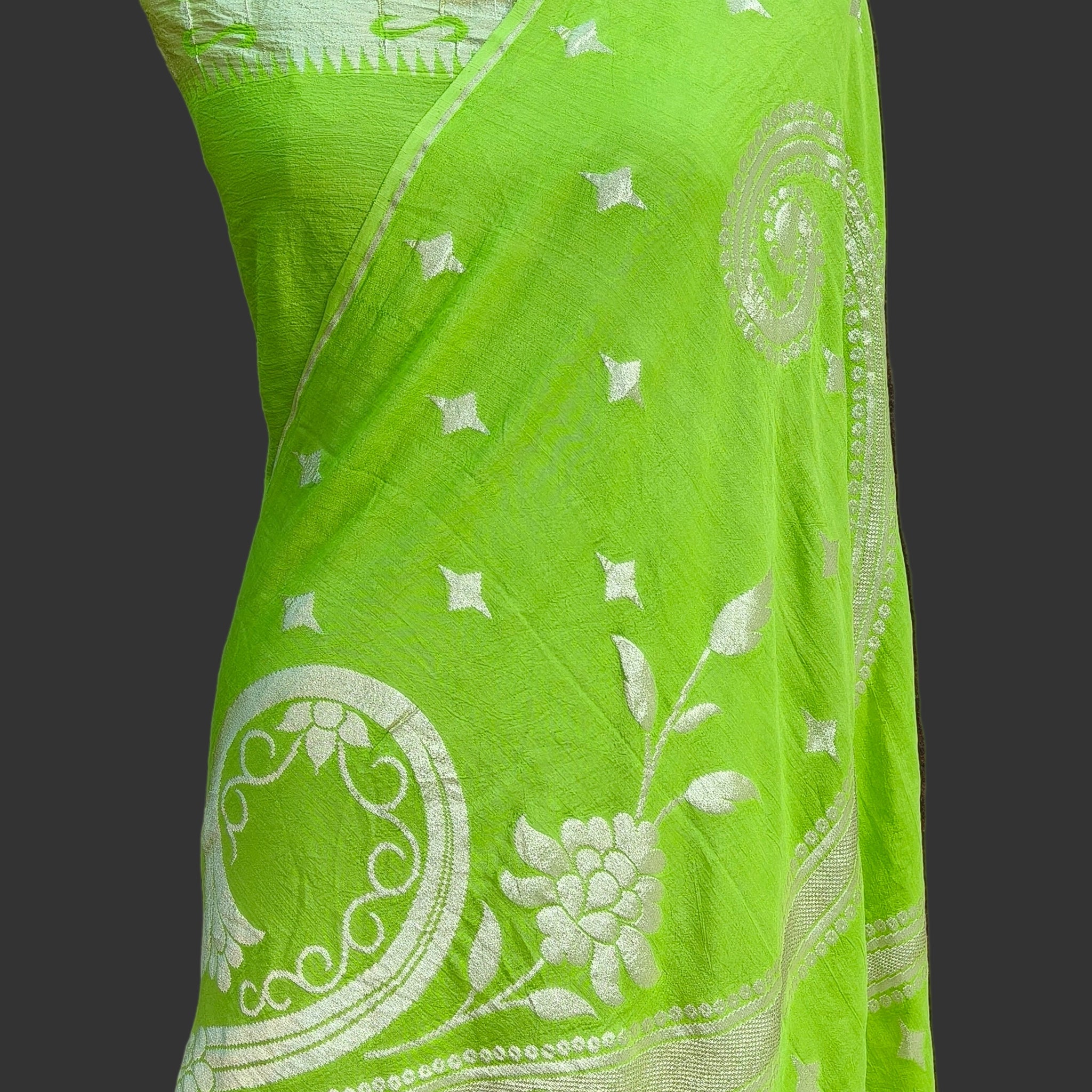 Pure Banarasi Moonga Silk Saree