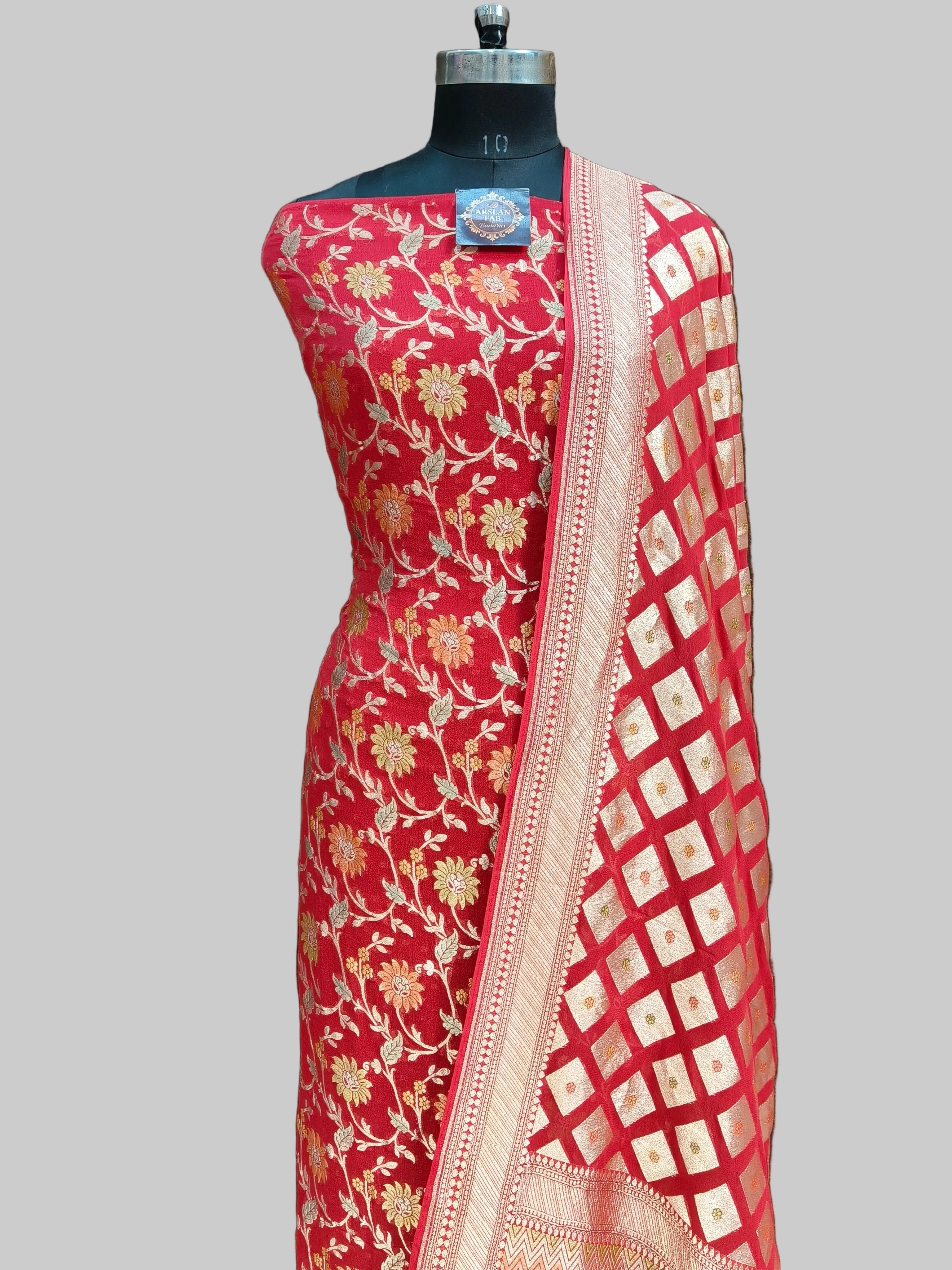 Banarasi Pure Khddi Georjete Meena Suit